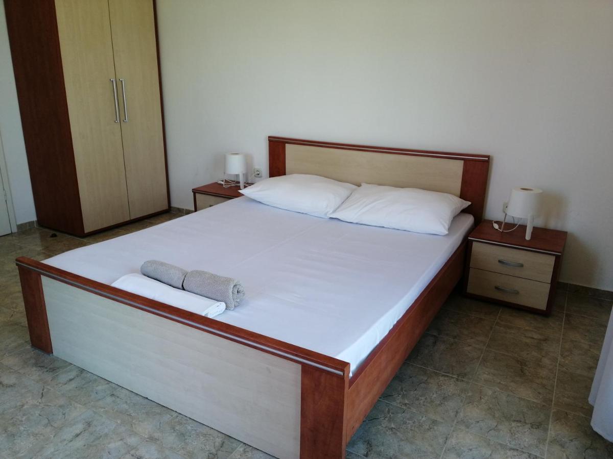 Trim Rooms And Apartments Lovište Dış mekan fotoğraf