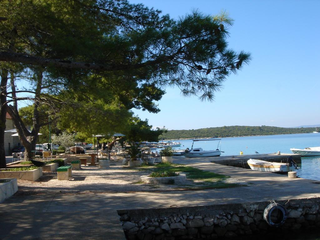 Trim Rooms And Apartments Lovište Dış mekan fotoğraf