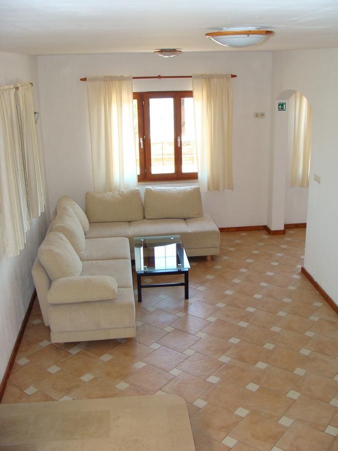 Trim Rooms And Apartments Lovište Dış mekan fotoğraf