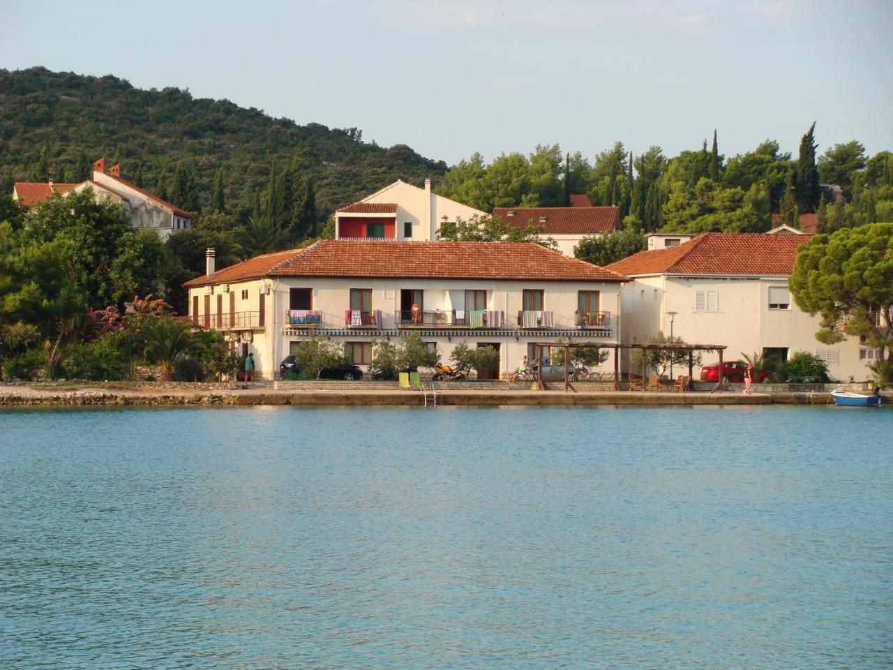 Trim Rooms And Apartments Lovište Dış mekan fotoğraf